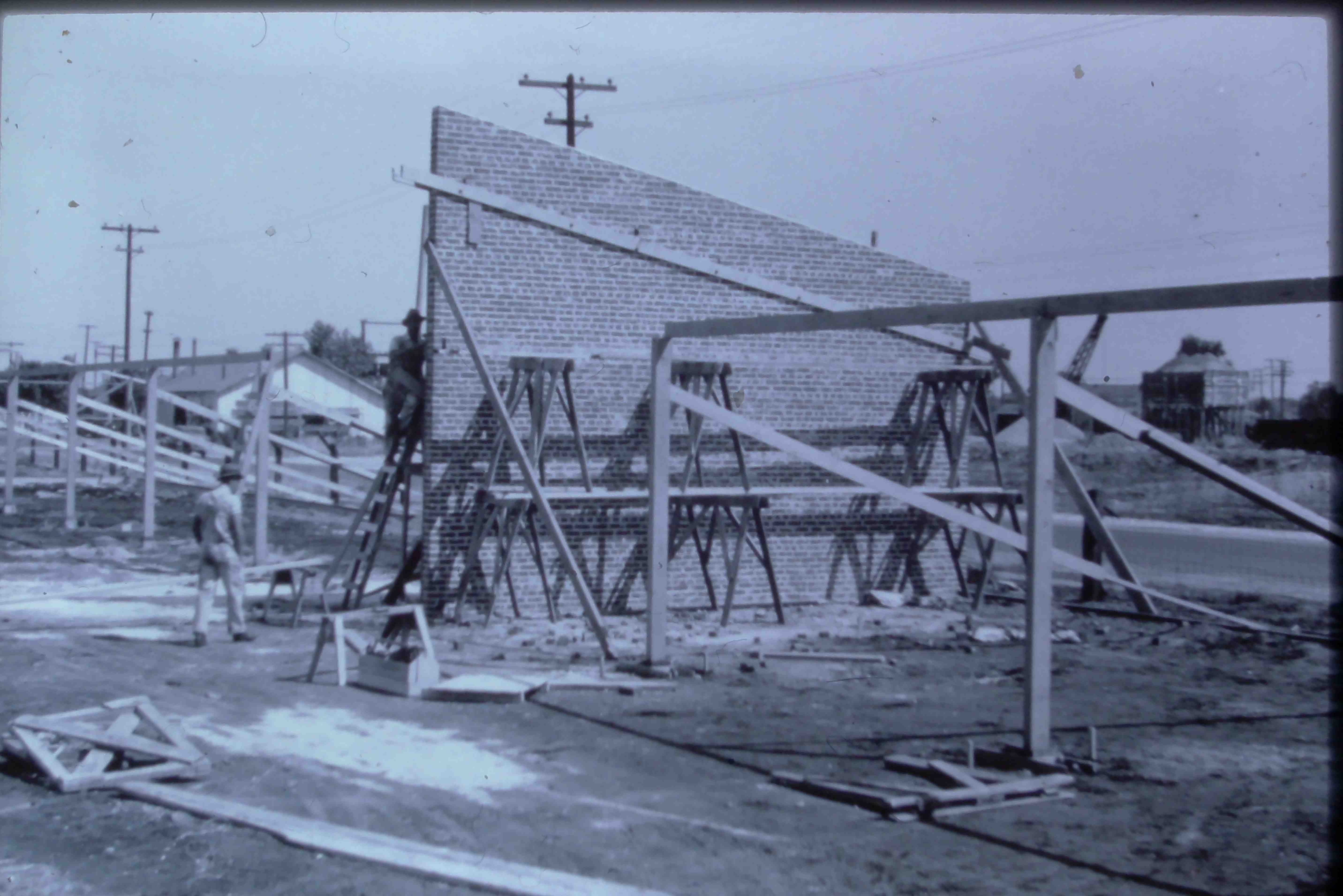 1930s (251-300)